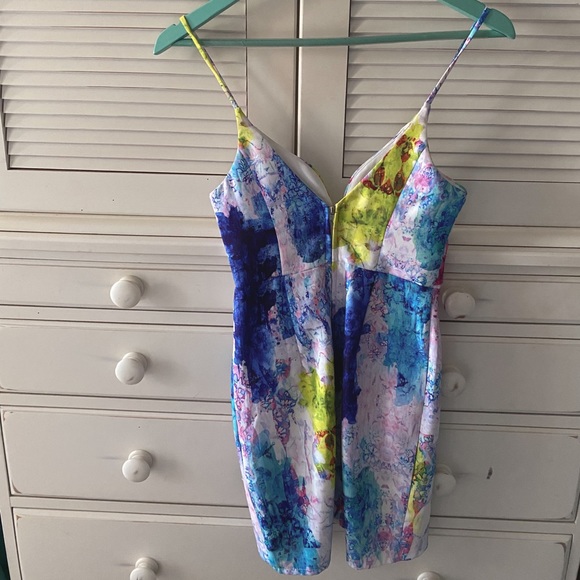 Mini Dress - Picture 3 of 4